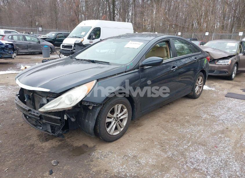 Photo 2 of 2012 Hyundai Sonata GLS (VIN 5NPEB4AC9CH453492)