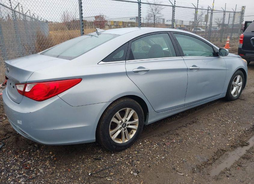 Photo 4 of 2012 Hyundai Sonata GLS (VIN 5NPEB4AC9CH457445)
