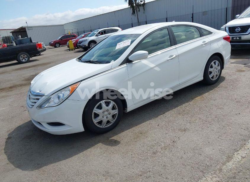 Photo 2 of 2012 Hyundai Sonata GLS (VIN 5NPEB4AC9CH463200)
