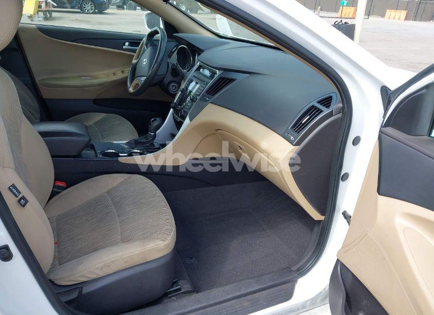 Photo 5 of 2012 Hyundai Sonata GLS (VIN 5NPEB4AC9CH463200)