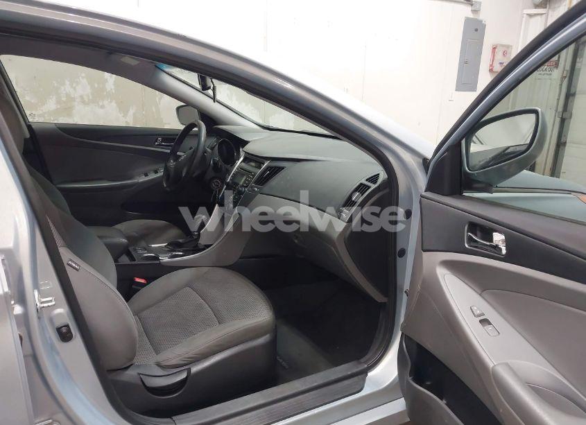 Photo 5 of 2013 Hyundai Sonata GLS (VIN 5NPEB4AC9DH532761)