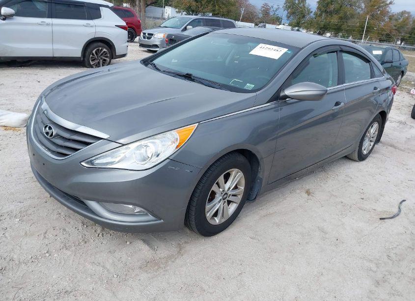 Photo 2 of 2013 Hyundai Sonata GLS (VIN 5NPEB4AC9DH532792)
