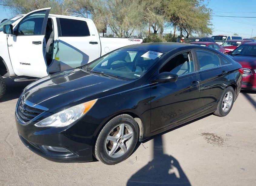 Photo 2 of 2013 Hyundai Sonata GLS (VIN 5NPEB4AC9DH545915)