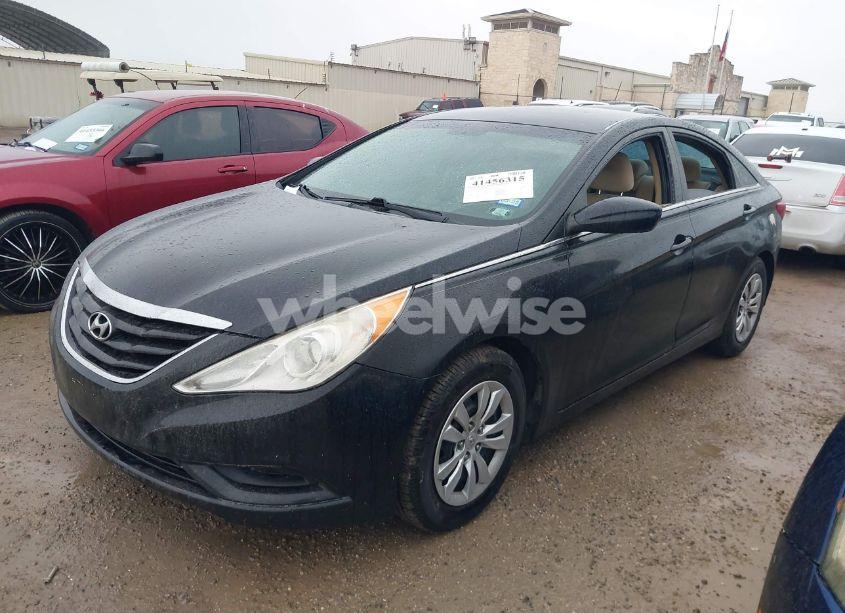 Photo 2 of 2013 Hyundai Sonata GLS (VIN 5NPEB4AC9DH559586)