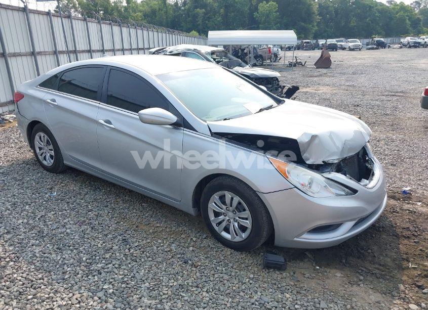 2013 Hyundai Sonata GLS (VIN 5NPEB4AC9DH586013) main photo