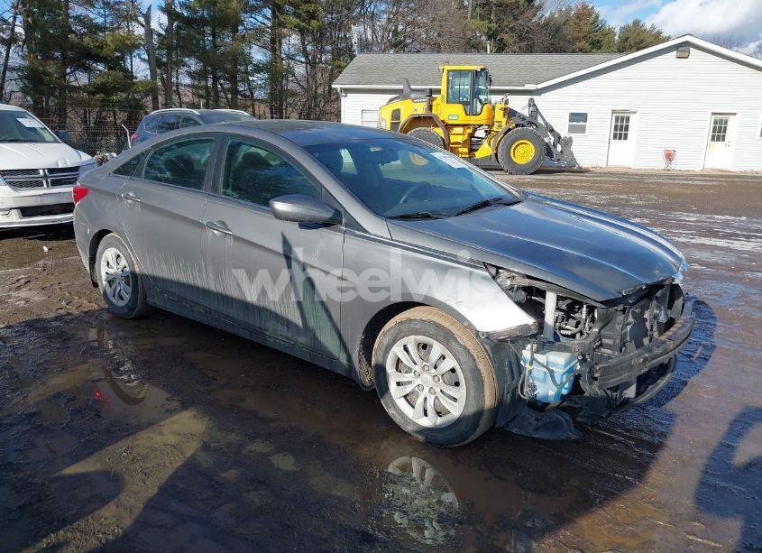 2013 Hyundai Sonata GLS (VIN 5NPEB4AC9DH586089) main photo