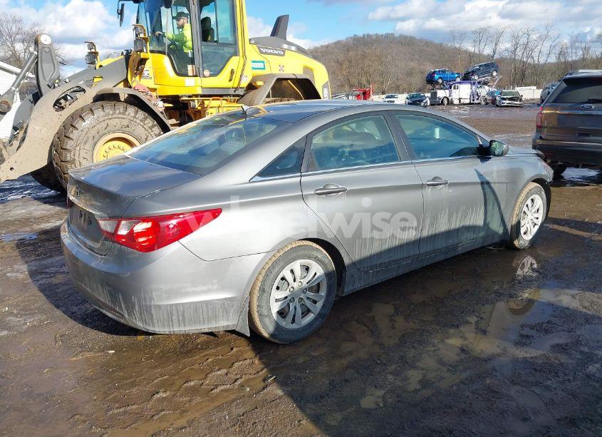 Photo 4 of 2013 Hyundai Sonata GLS (VIN 5NPEB4AC9DH586089)