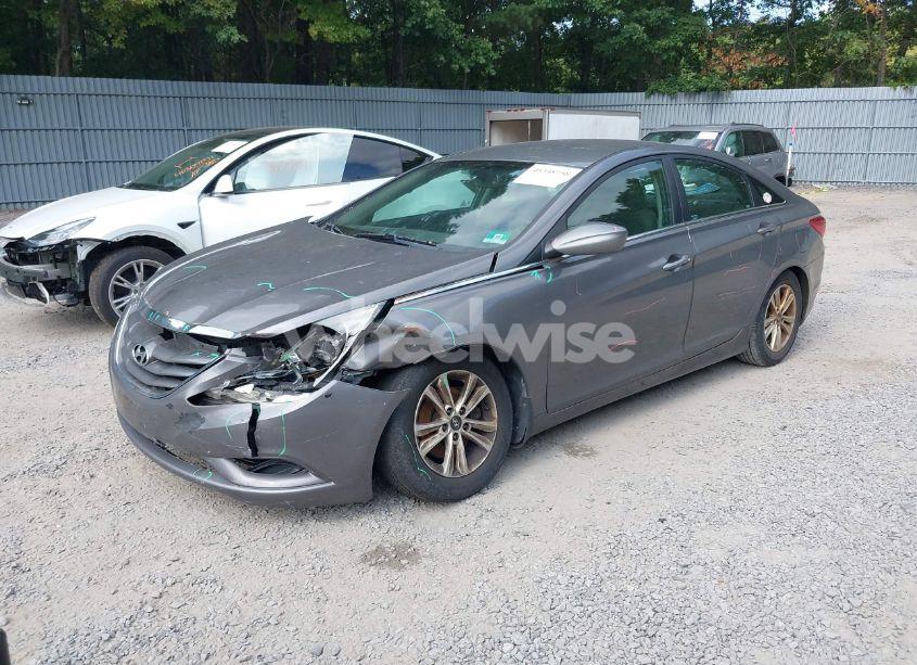 Photo 2 of 2013 Hyundai Sonata GLS (VIN 5NPEB4AC9DH619608)