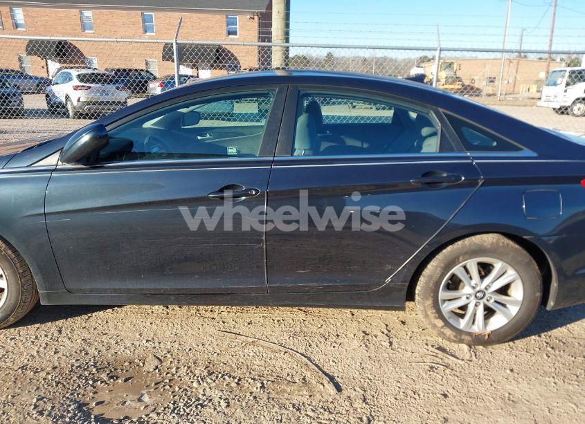 Photo 14 of 2013 Hyundai Sonata GLS (VIN 5NPEB4AC9DH620662)