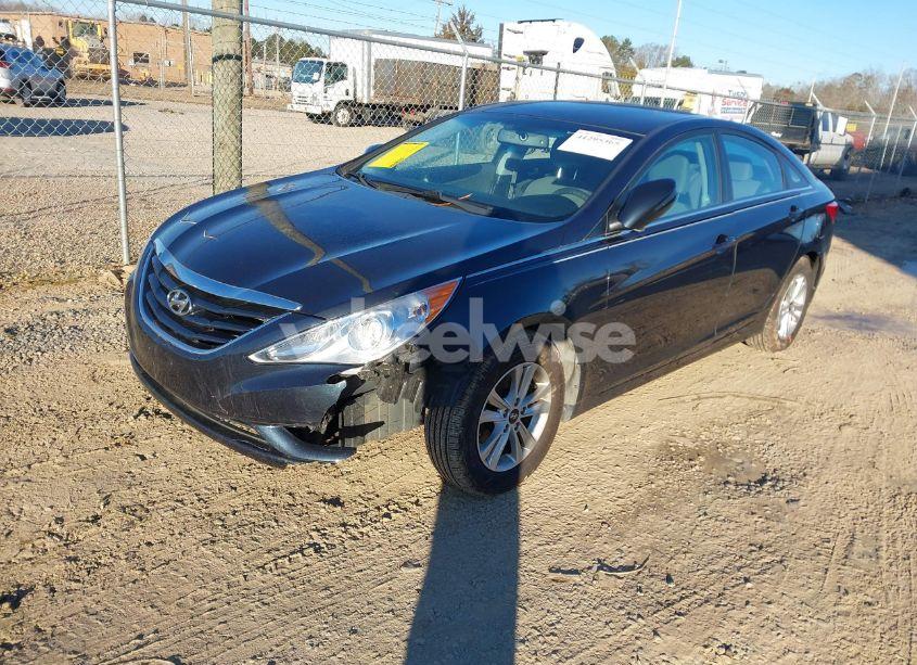 Photo 2 of 2013 Hyundai Sonata GLS (VIN 5NPEB4AC9DH620662)