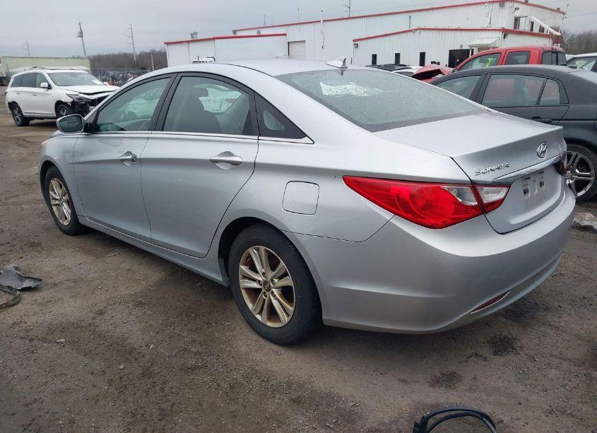 Photo 3 of 2013 Hyundai Sonata GLS (VIN 5NPEB4AC9DH633458)