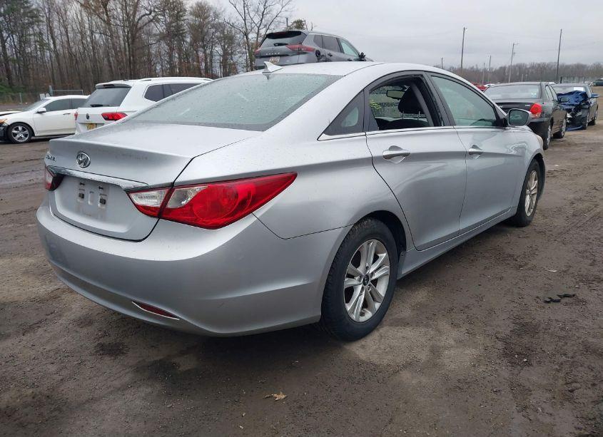 Photo 4 of 2013 Hyundai Sonata GLS (VIN 5NPEB4AC9DH633458)