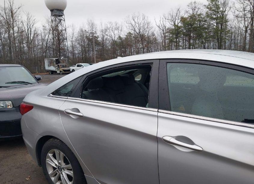 Photo 6 of 2013 Hyundai Sonata GLS (VIN 5NPEB4AC9DH633458)