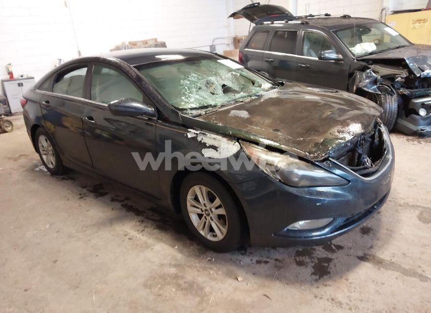 2013 Hyundai Sonata GLS (VIN 5NPEB4AC9DH637350) main photo