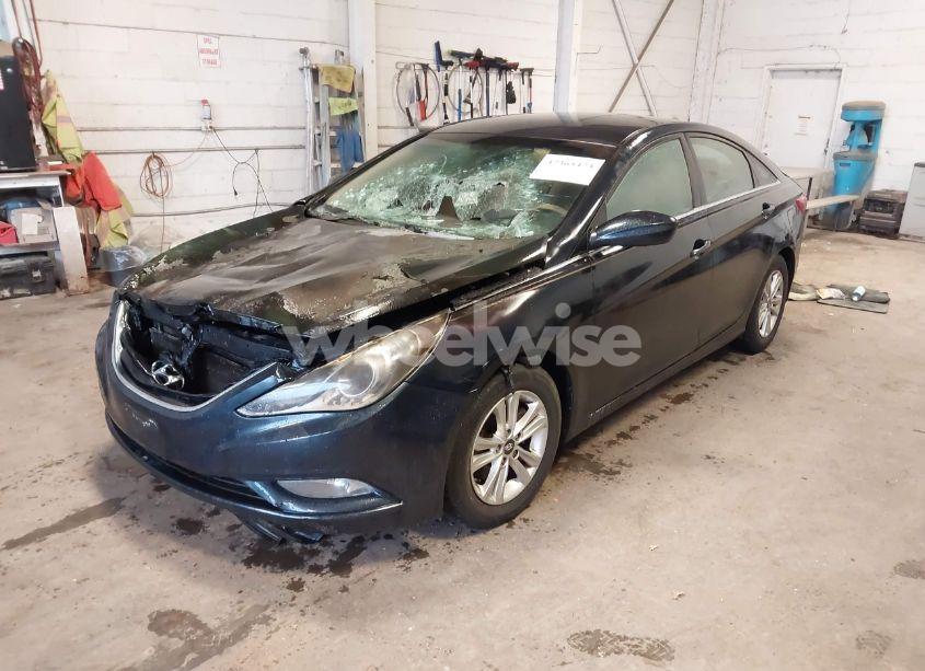 Photo 2 of 2013 Hyundai Sonata GLS (VIN 5NPEB4AC9DH637350)