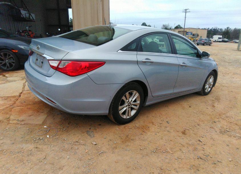 Photo 4 of 2013 Hyundai Sonata GLS (VIN 5NPEB4AC9DH646209)