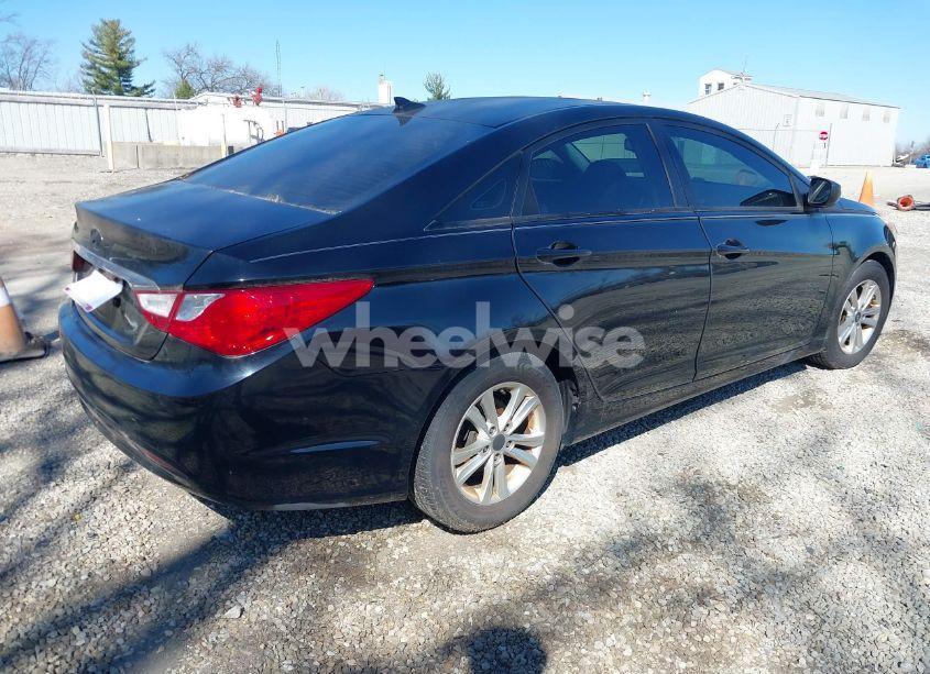 Photo 4 of 2013 Hyundai Sonata GLS (VIN 5NPEB4AC9DH654374)