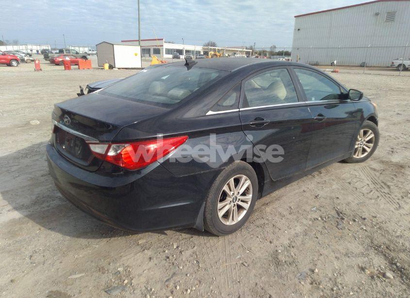 Photo 4 of 2013 Hyundai Sonata GLS (VIN 5NPEB4AC9DH679565)