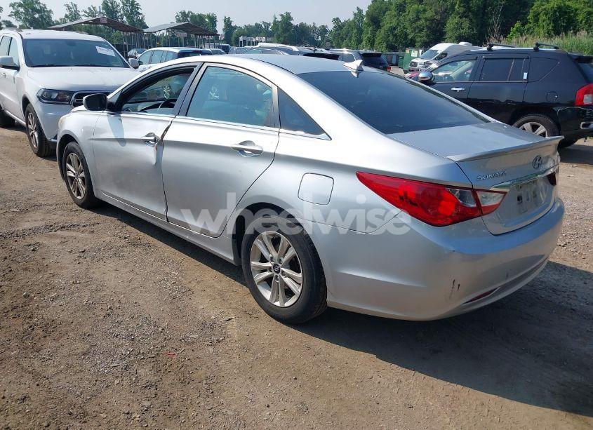Photo 3 of 2013 Hyundai Sonata GLS (VIN 5NPEB4AC9DH680523)