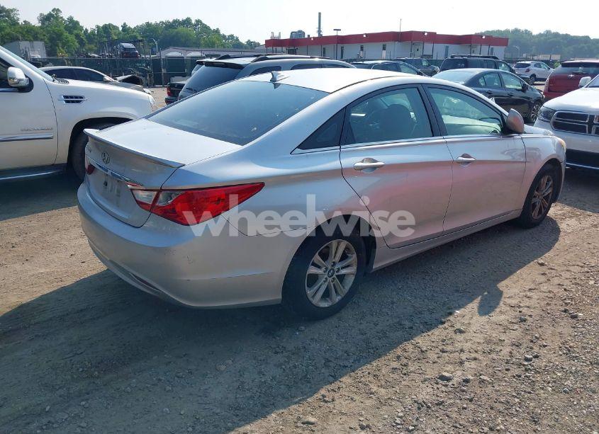 Photo 4 of 2013 Hyundai Sonata GLS (VIN 5NPEB4AC9DH680523)