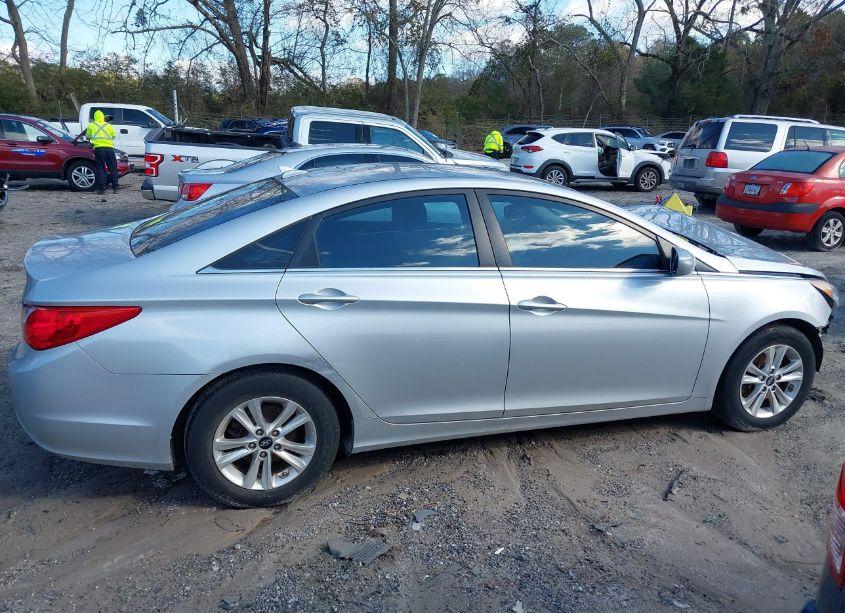 Photo 13 of 2013 Hyundai Sonata GLS (VIN 5NPEB4AC9DH705582)