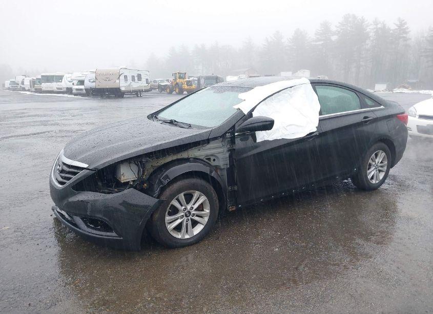 Photo 2 of 2013 Hyundai Sonata GLS (VIN 5NPEB4AC9DH719210)