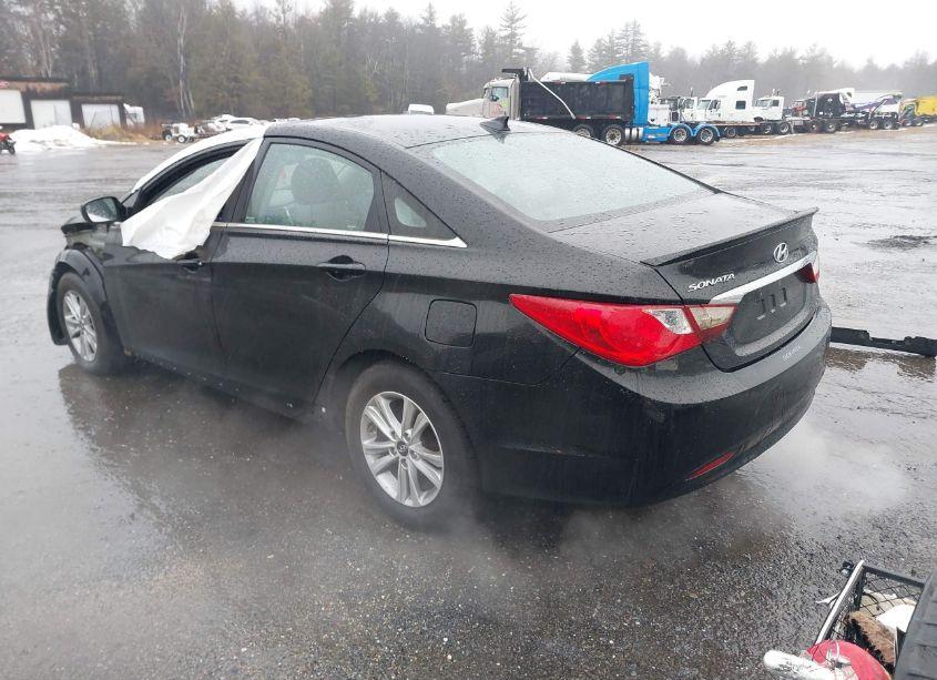 Photo 3 of 2013 Hyundai Sonata GLS (VIN 5NPEB4AC9DH719210)