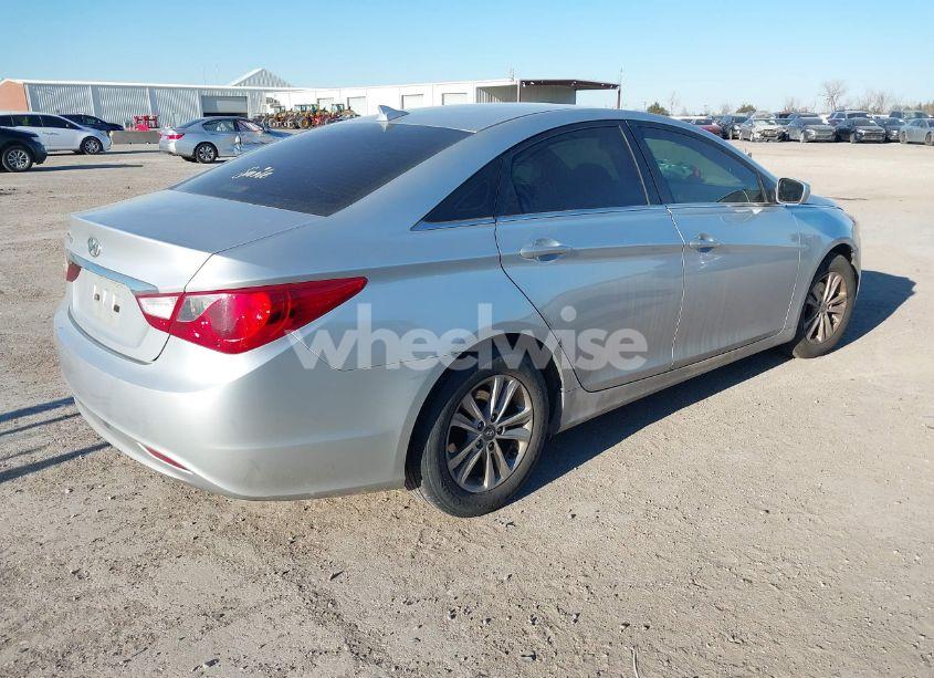Photo 4 of 2013 Hyundai Sonata GLS (VIN 5NPEB4AC9DH764549)