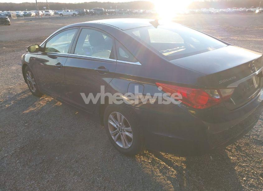 Photo 3 of 2013 Hyundai Sonata GLS (VIN 5NPEB4AC9DH773655)