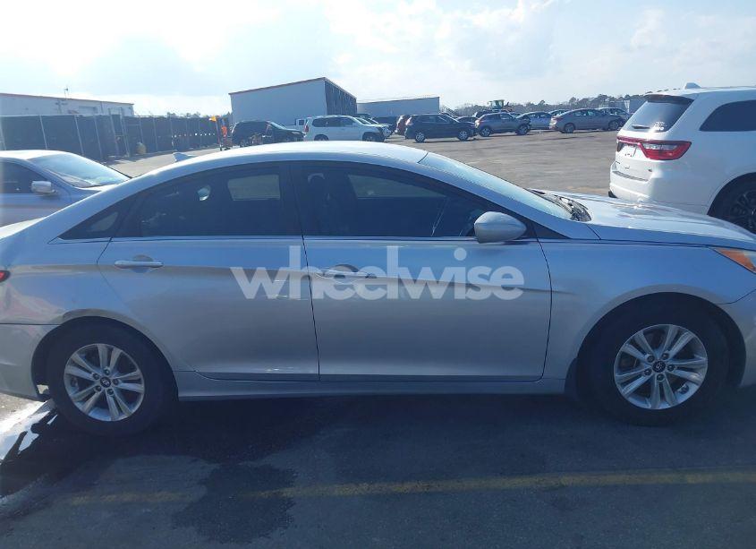 Photo 13 of 2013 Hyundai Sonata GLS (VIN 5NPEB4AC9DH789127)