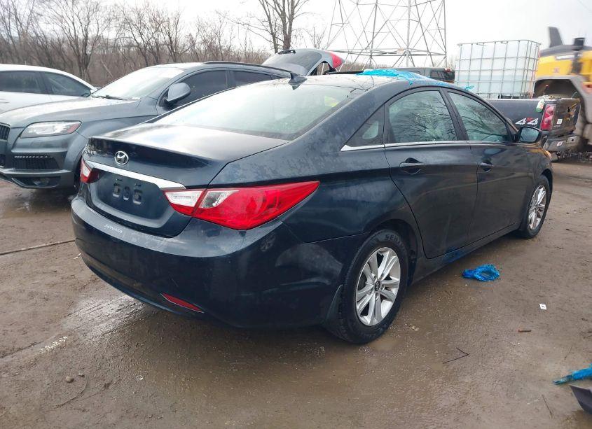 Photo 4 of 2013 Hyundai Sonata GLS (VIN 5NPEB4AC9DH789855)