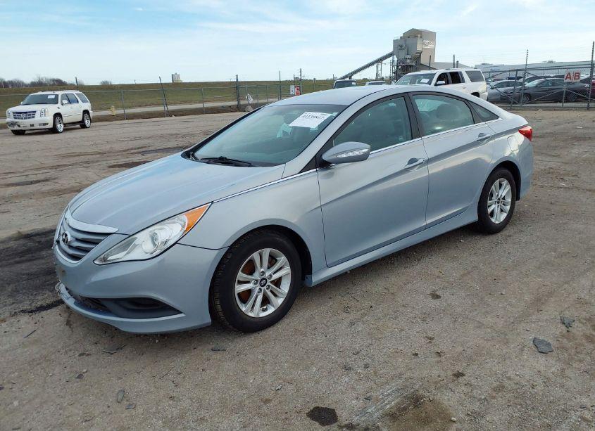 Photo 2 of 2014 Hyundai Sonata GLS (VIN 5NPEB4AC9EH837808)