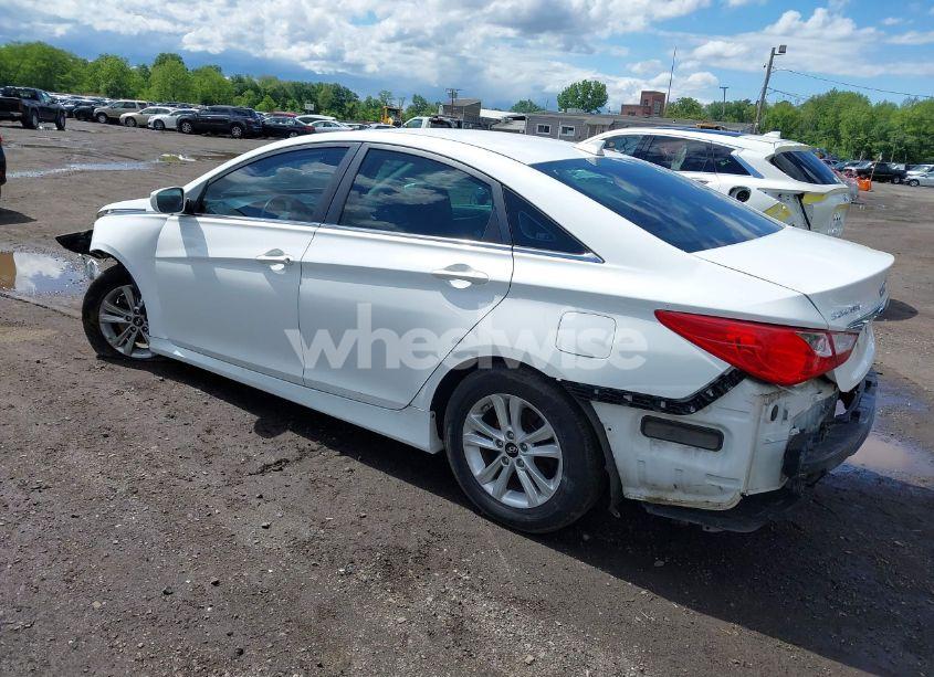 Photo 3 of 2014 Hyundai Sonata GLS (VIN 5NPEB4AC9EH858965)