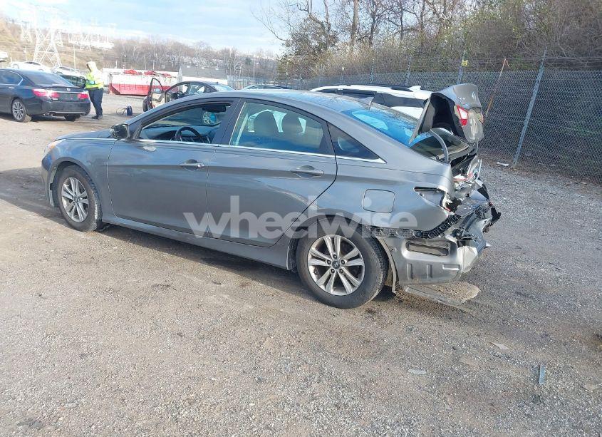 Photo 3 of 2014 Hyundai Sonata GLS (VIN 5NPEB4AC9EH872848)