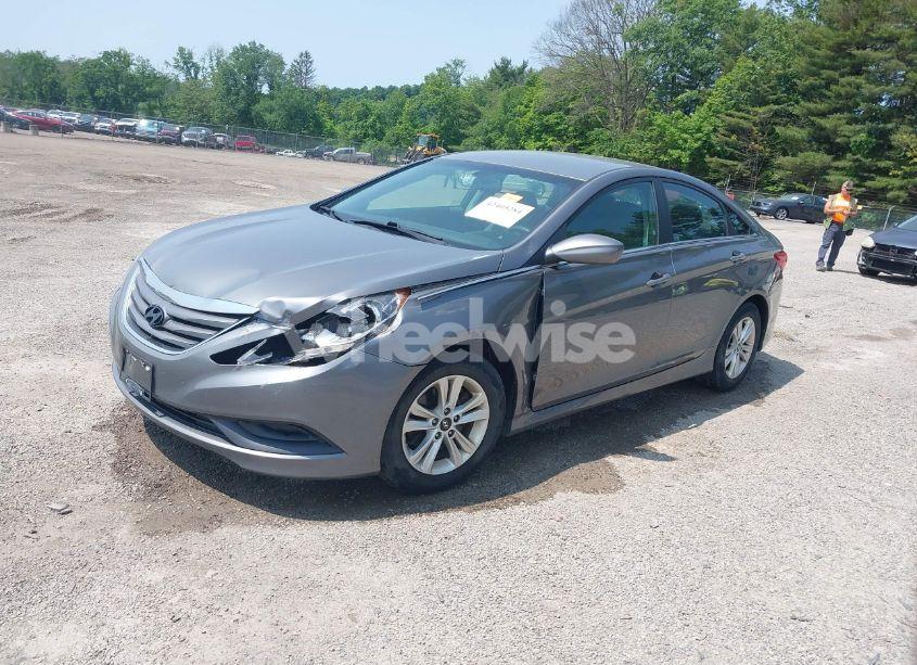 Photo 2 of 2014 Hyundai Sonata GLS (VIN 5NPEB4AC9EH890122)