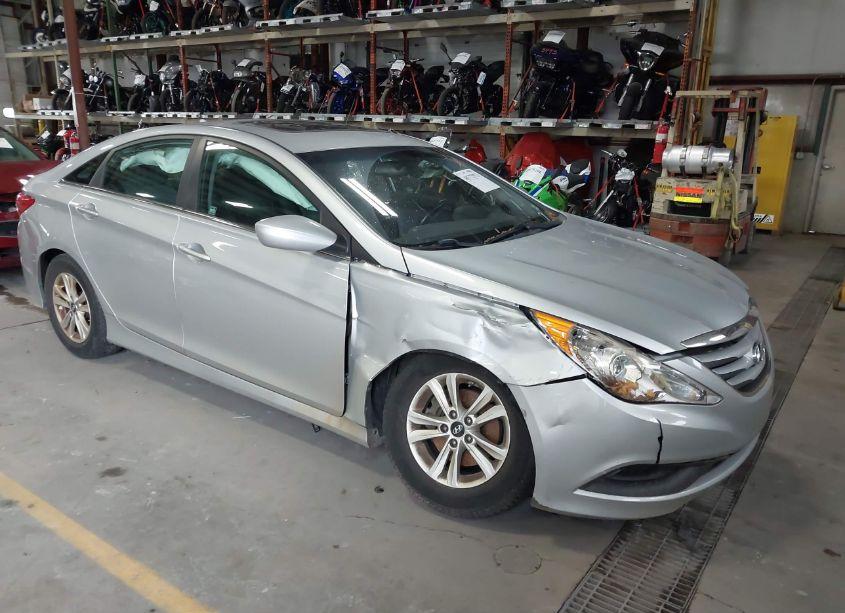 2014 Hyundai Sonata GLS (VIN 5NPEB4AC9EH893716) main photo