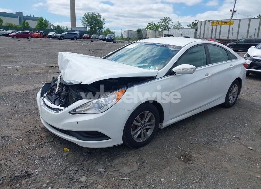 Photo 2 of 2014 Hyundai Sonata GLS (VIN 5NPEB4AC9EH906089)