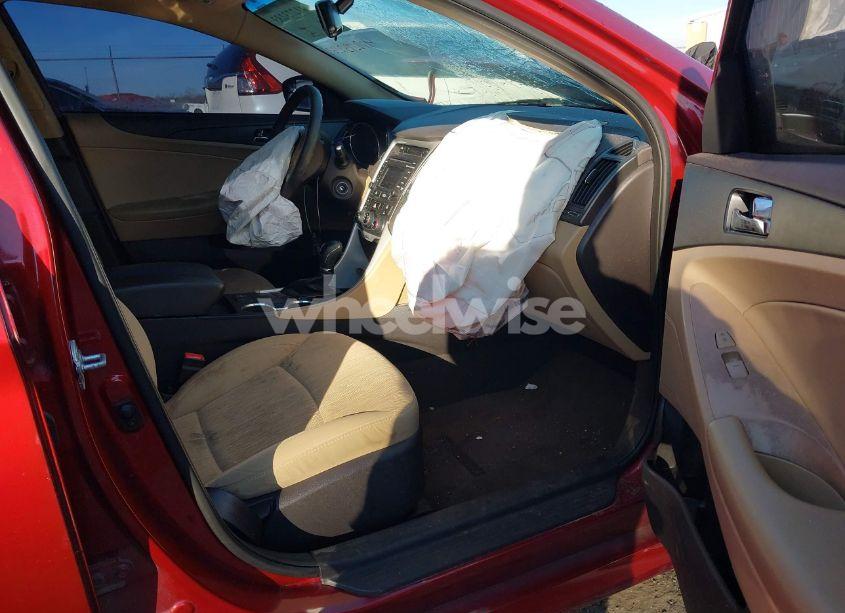 Photo 5 of 2014 Hyundai Sonata GLS (VIN 5NPEB4AC9EH945362)