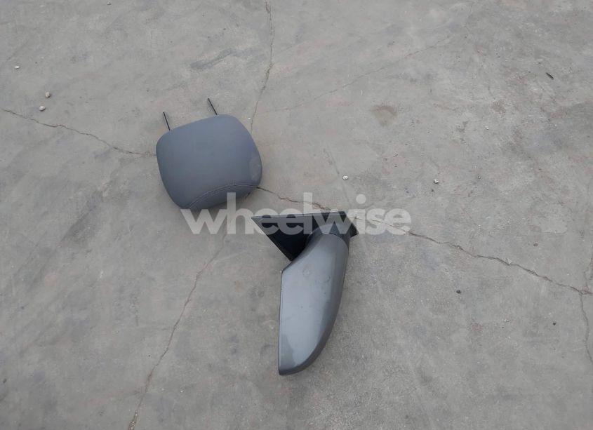 Photo 12 of 2011 Hyundai Sonata GLS (VIN 5NPEB4ACXBH037899)