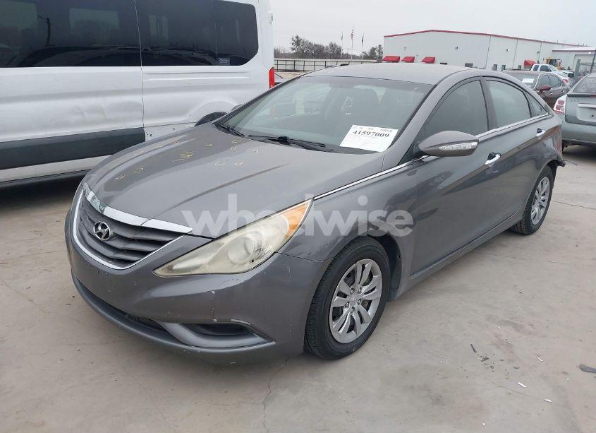 Photo 2 of 2011 Hyundai Sonata GLS (VIN 5NPEB4ACXBH037899)