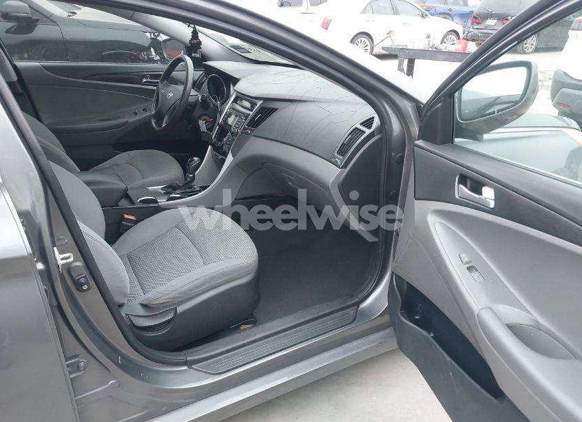 Photo 5 of 2011 Hyundai Sonata GLS (VIN 5NPEB4ACXBH037899)