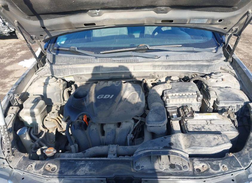 Photo 10 of 2011 Hyundai Sonata GLS (VIN 5NPEB4ACXBH043928)