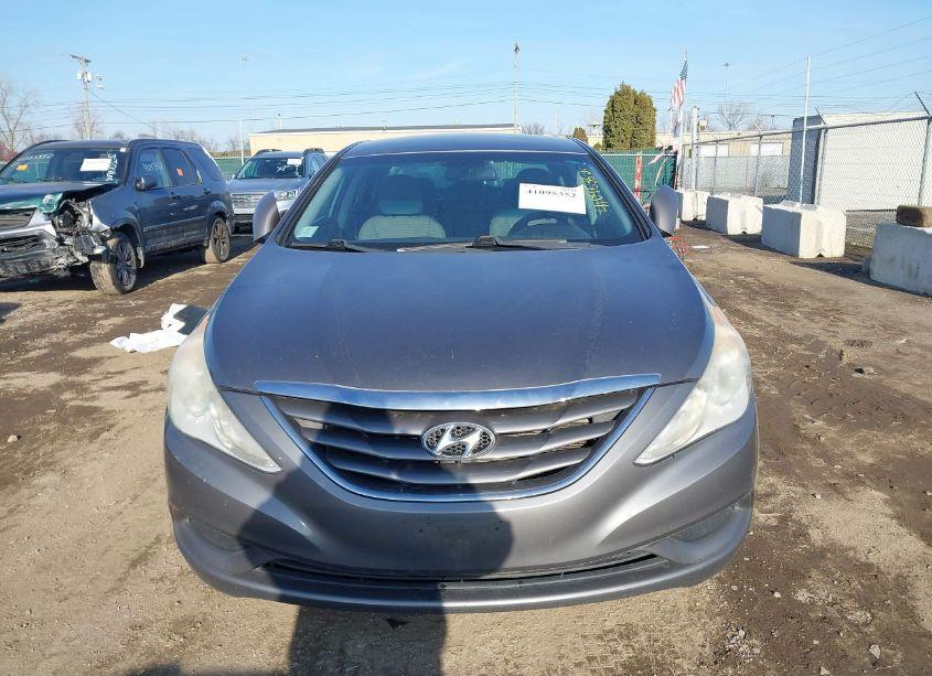 Photo 12 of 2011 Hyundai Sonata GLS (VIN 5NPEB4ACXBH043928)
