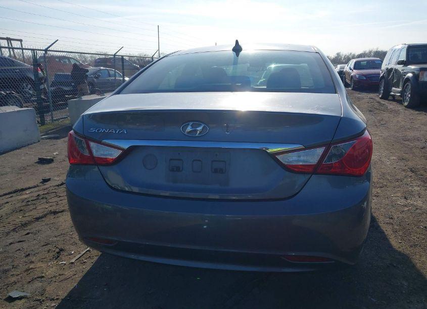 Photo 16 of 2011 Hyundai Sonata GLS (VIN 5NPEB4ACXBH043928)