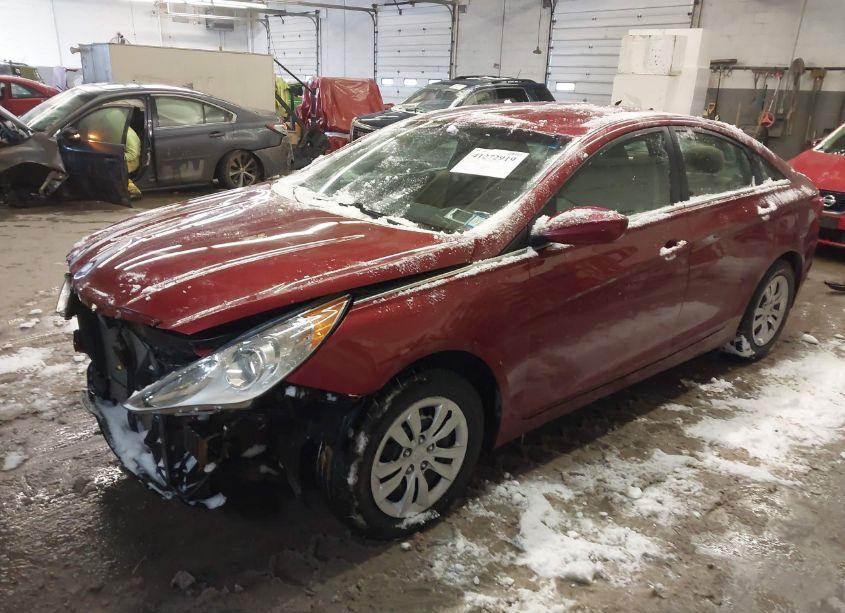 Photo 2 of 2011 Hyundai Sonata GLS (VIN 5NPEB4ACXBH063385)