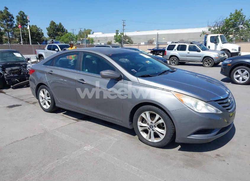 2011 Hyundai Sonata GLS (VIN 5NPEB4ACXBH064925) main photo