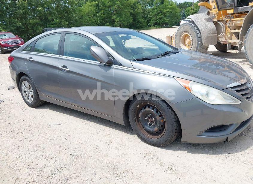 2011 Hyundai Sonata GLS (VIN 5NPEB4ACXBH072944) main photo
