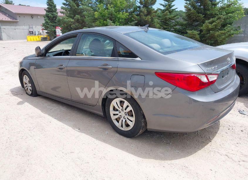 Photo 3 of 2011 Hyundai Sonata GLS (VIN 5NPEB4ACXBH072944)