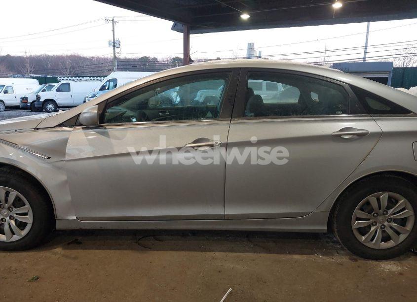 Photo 14 of 2011 Hyundai Sonata GLS (VIN 5NPEB4ACXBH091025)