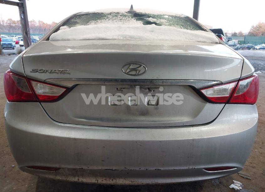 Photo 16 of 2011 Hyundai Sonata GLS (VIN 5NPEB4ACXBH091025)